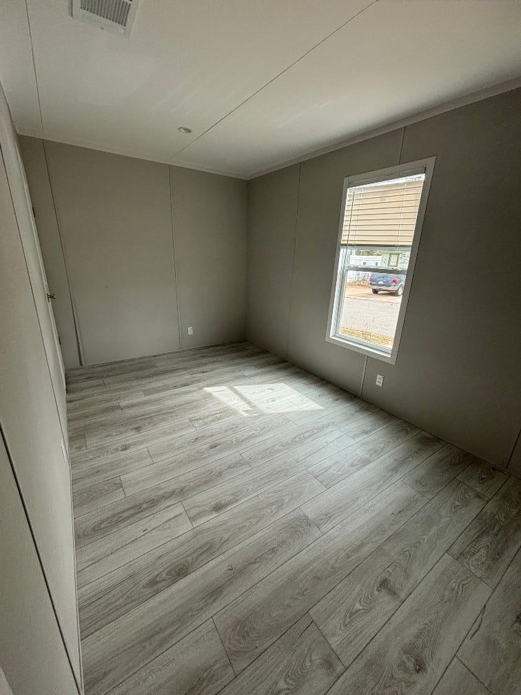 4800 S Foster Rd, Oklahoma City, Oklahoma 73129, 3 Bedrooms Bedrooms, ,2 BathroomsBathrooms,Single Wide,For Sale,S Foster Rd,1336