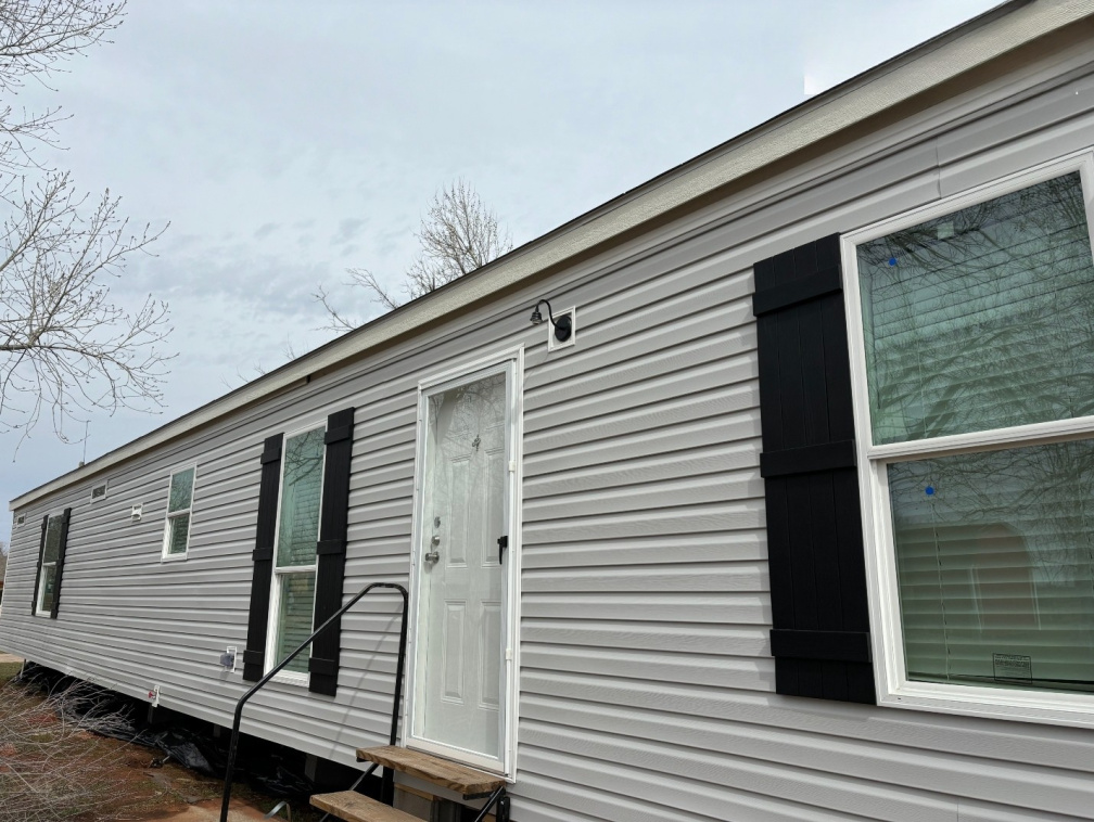 4800 S Foster Rd, Oklahoma City, Oklahoma 73129, 3 Bedrooms Bedrooms, ,2 BathroomsBathrooms,Single Wide,For Sale,S Foster Rd,1336