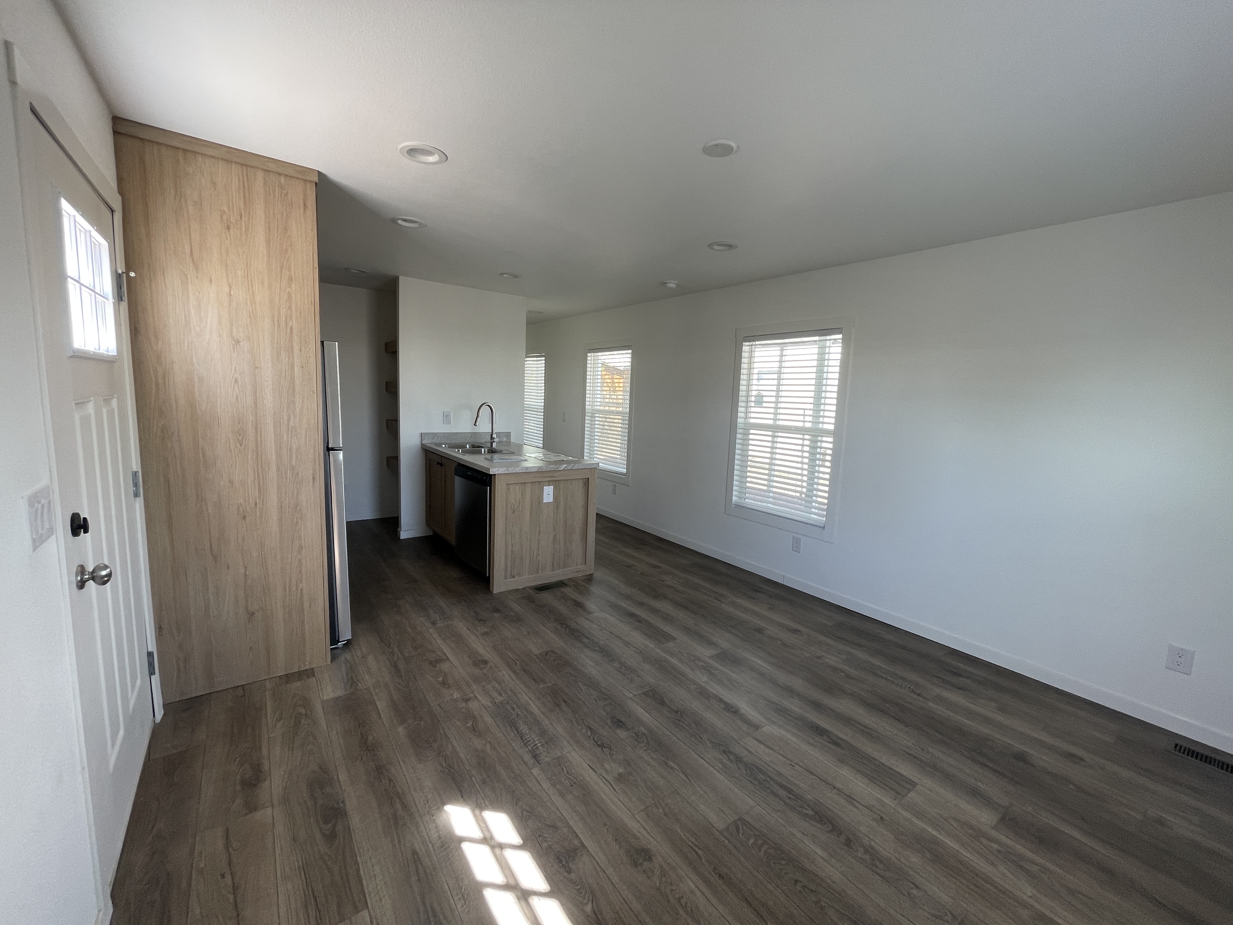Clayton Tempo Series Home Phoenix

Phoenix manufactured home for sale

Owner financing mobile homes Phoenix

Affordable manufactured homes Arizona

1001 N 43rd Ave Phoenix home

Mobile home with split floorplan

Brand new mobile homes Phoenix AZ

Clayton Homes Phoenix

Central Phoenix housing

Family-friendly manufactured home