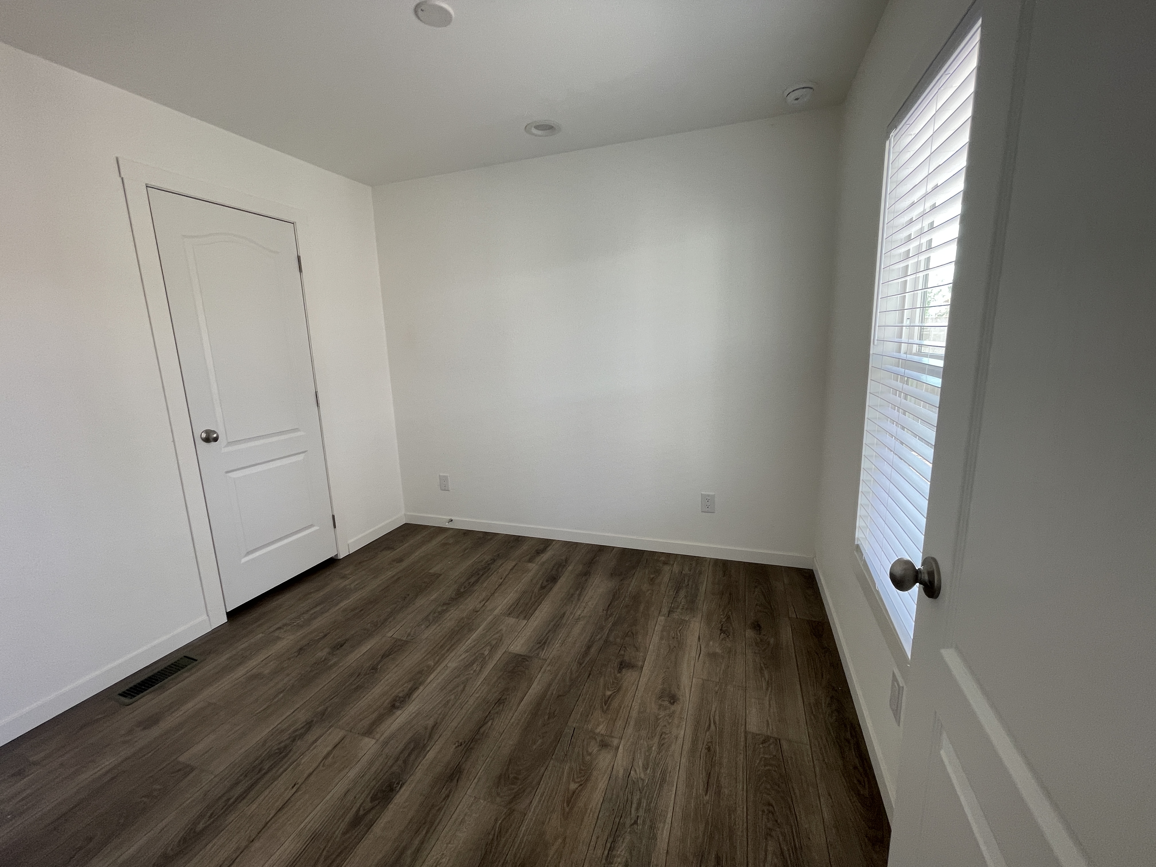 Clayton Tempo Series Home Phoenix

Phoenix manufactured home for sale

Owner financing mobile homes Phoenix

Affordable manufactured homes Arizona

1001 N 43rd Ave Phoenix home

Mobile home with split floorplan

Brand new mobile homes Phoenix AZ

Clayton Homes Phoenix

Central Phoenix housing

Family-friendly manufactured home