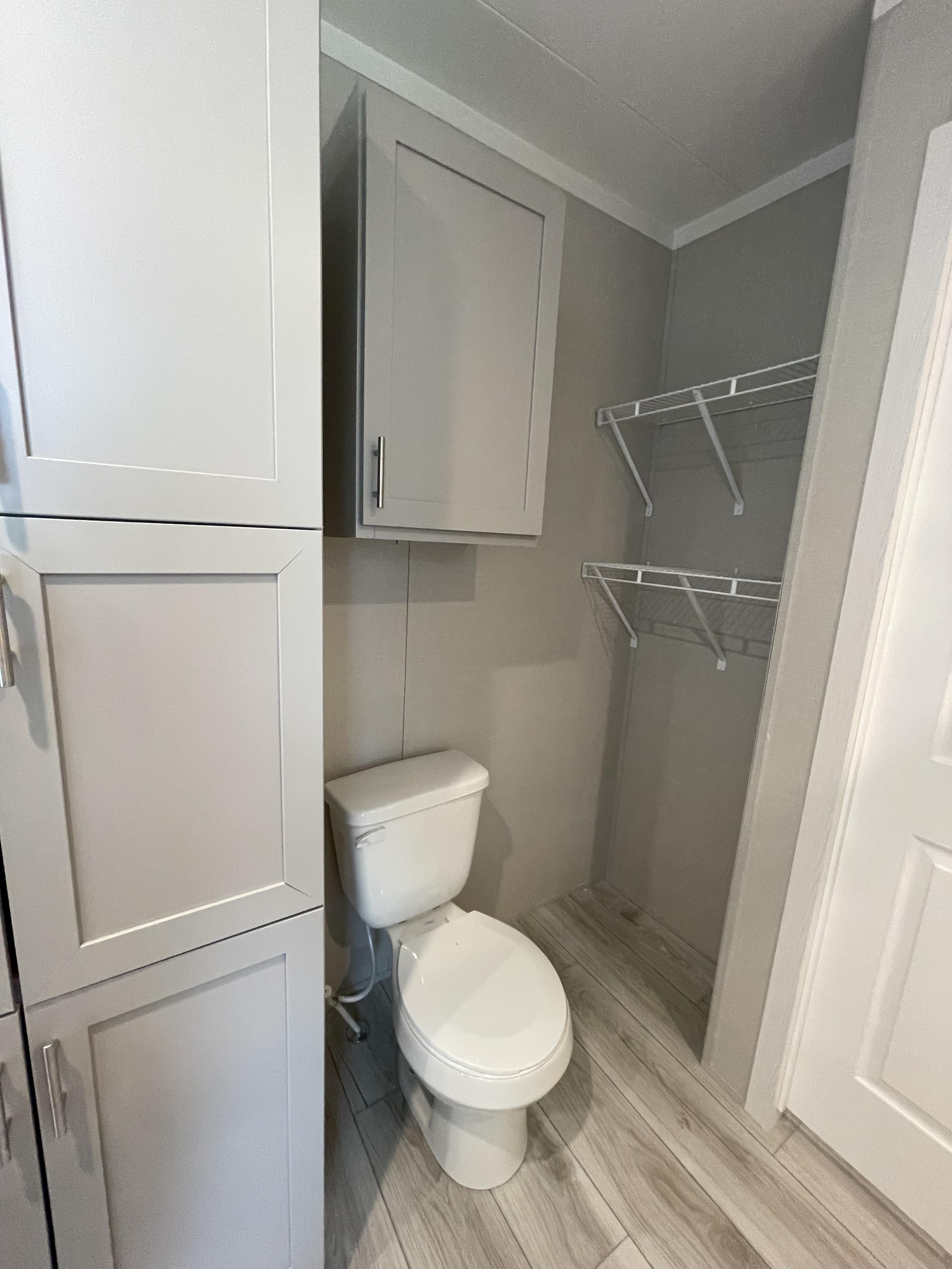4800 S Foster Rd, Oklahoma City, Oklahoma 73129, 3 Bedrooms Bedrooms, ,2 BathroomsBathrooms,Single Wide,For Sale,S Foster Rd,1357