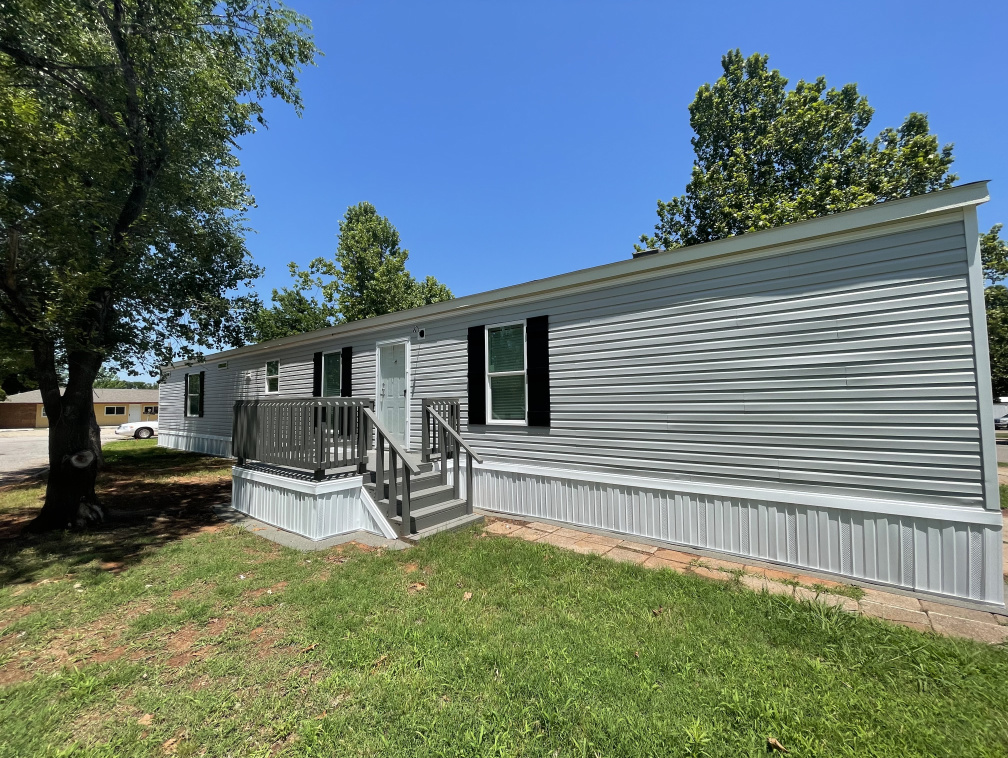 4800 S Foster Rd, Oklahoma City, Oklahoma 73129, 3 Bedrooms Bedrooms, ,2 BathroomsBathrooms,Single Wide,For Sale,S Foster Rd,1357