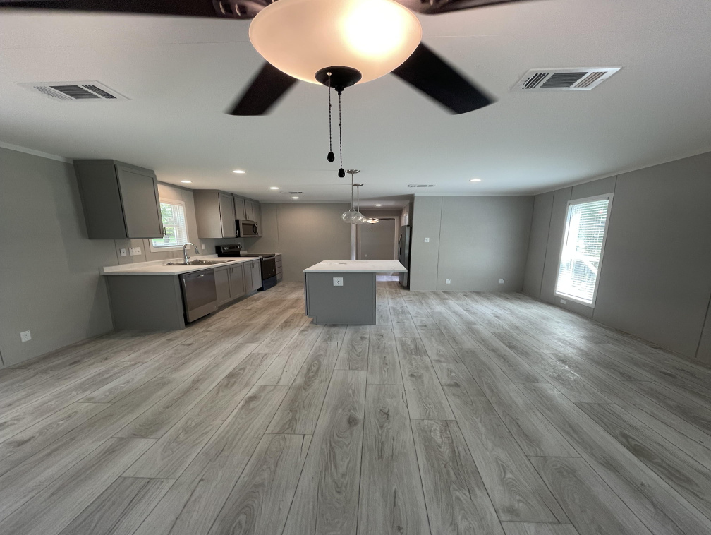 4800 S Foster Rd, Oklahoma City, Oklahoma 73129, 3 Bedrooms Bedrooms, ,2 BathroomsBathrooms,Single Wide,For Sale,S Foster Rd,1357