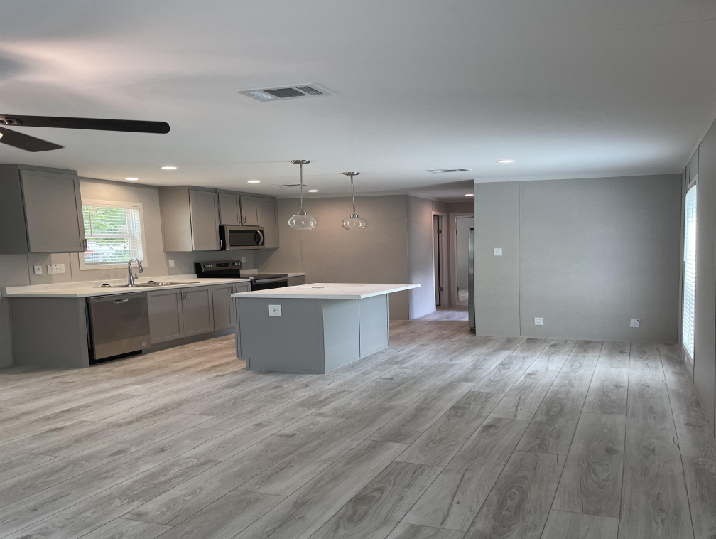 4800 S Foster Rd, Oklahoma City, Oklahoma 73129, 3 Bedrooms Bedrooms, ,2 BathroomsBathrooms,Single Wide,For Sale,S Foster Rd,1357