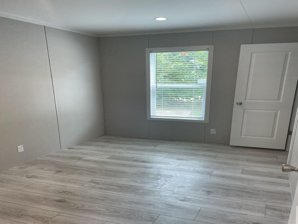 4800 S Foster Rd, Oklahoma City, Oklahoma 73129, 3 Bedrooms Bedrooms, ,2 BathroomsBathrooms,Single Wide,For Sale,S Foster Rd,1357