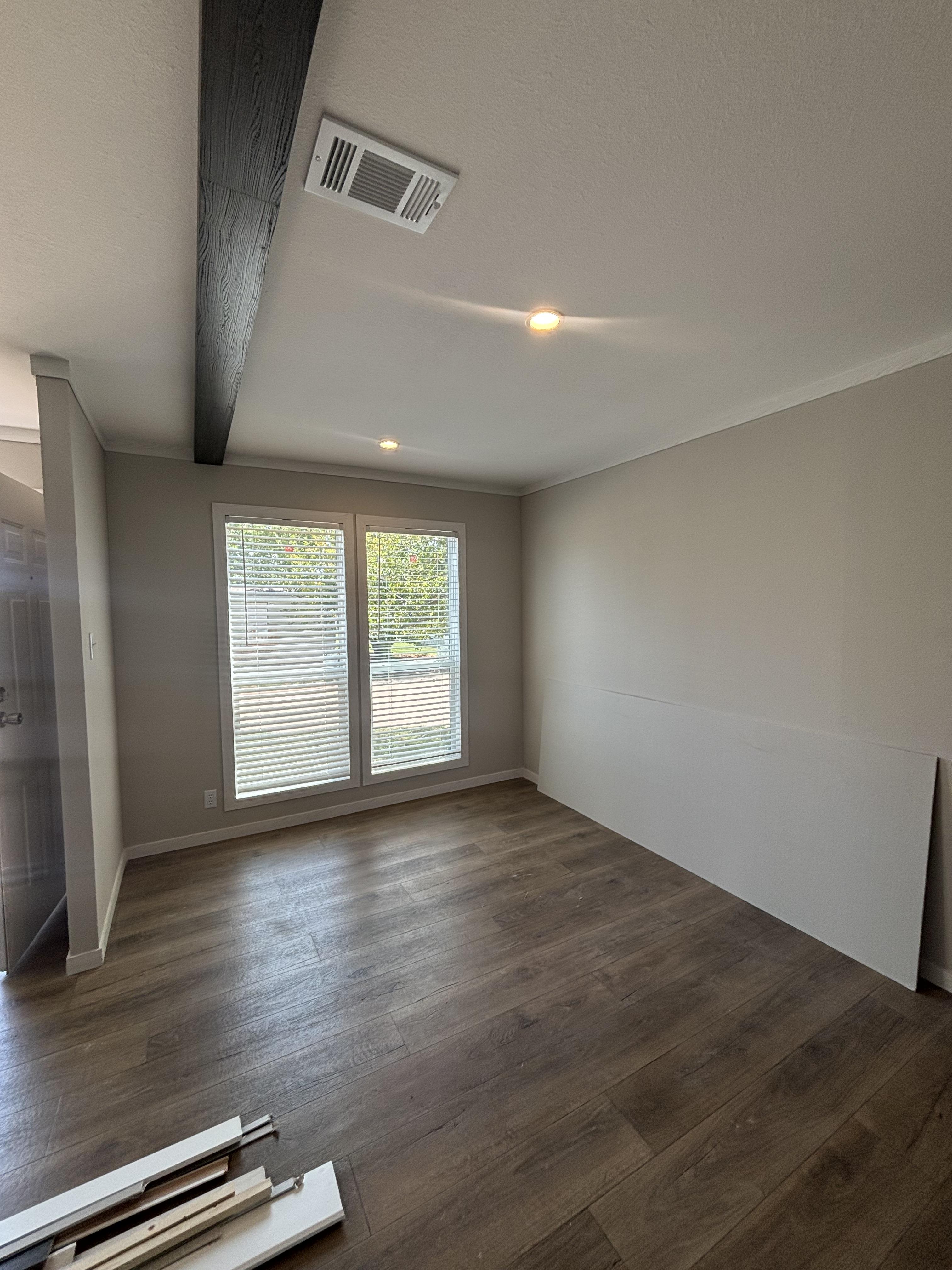5004 S Eastern Ave, Oklahoma City, Oklahoma 73129, 3 Bedrooms Bedrooms, ,2 BathroomsBathrooms,Single Wide,For Sale,S Eastern Ave,1360