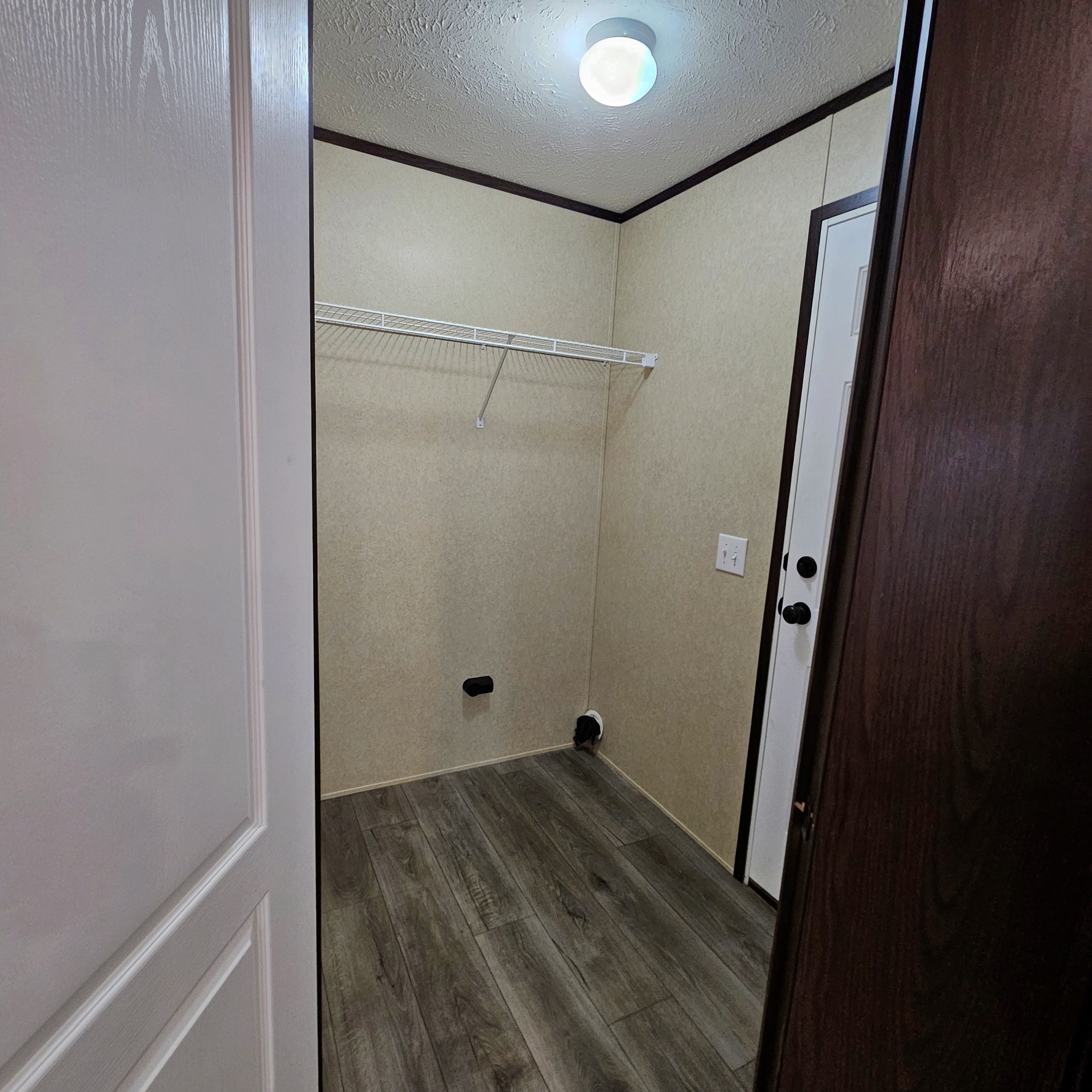 3700 28th St, Sioux City, Iowa 51105, 3 Bedrooms Bedrooms, ,2 BathroomsBathrooms,Single Wide,For Sale,28th St,1361