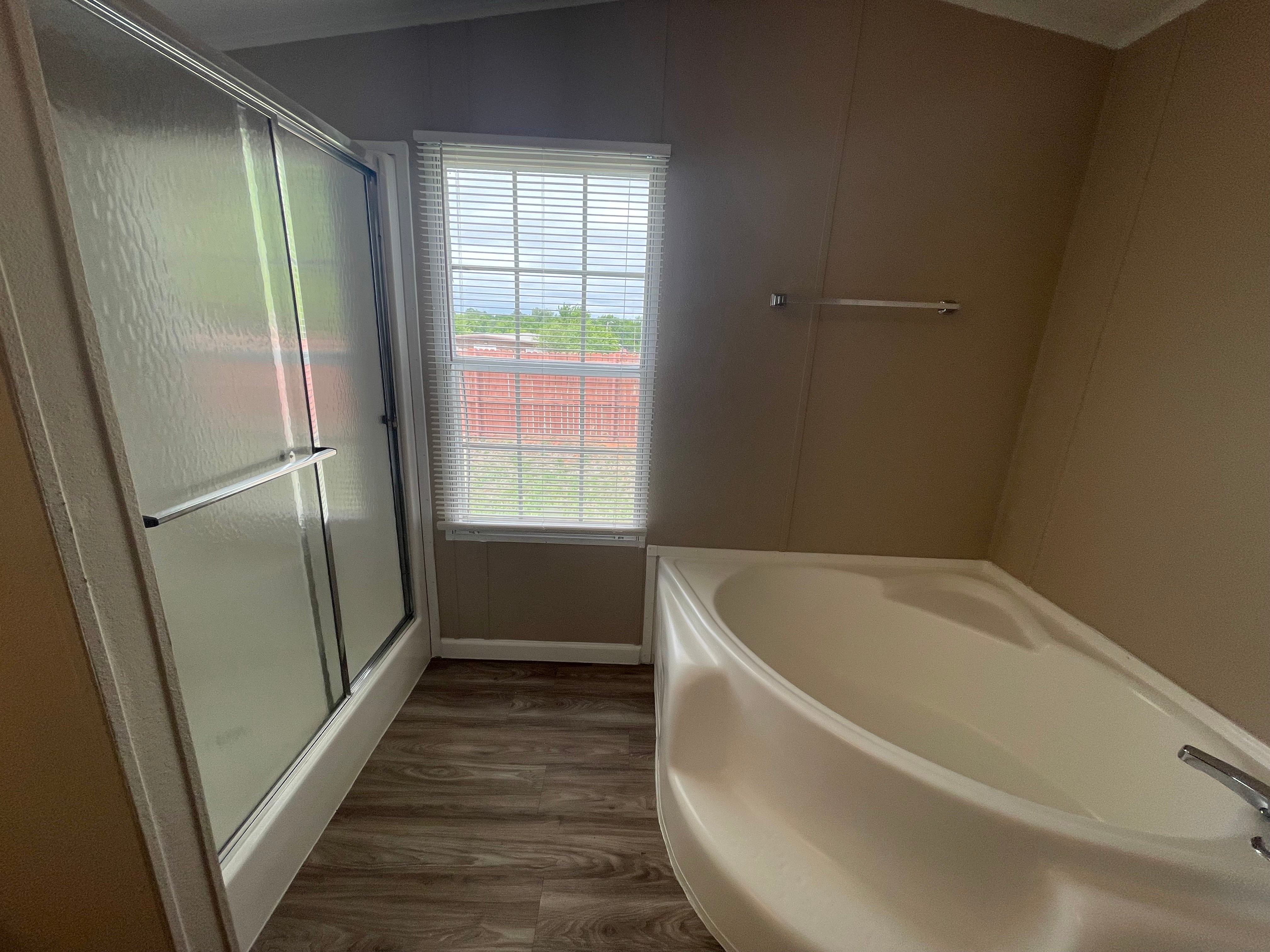5004 S Eastern Ave, Oklahoma City, Oklahoma 73129, 3 Bedrooms Bedrooms, ,2 BathroomsBathrooms,Single Wide,For Sale,S Eastern Ave,1367