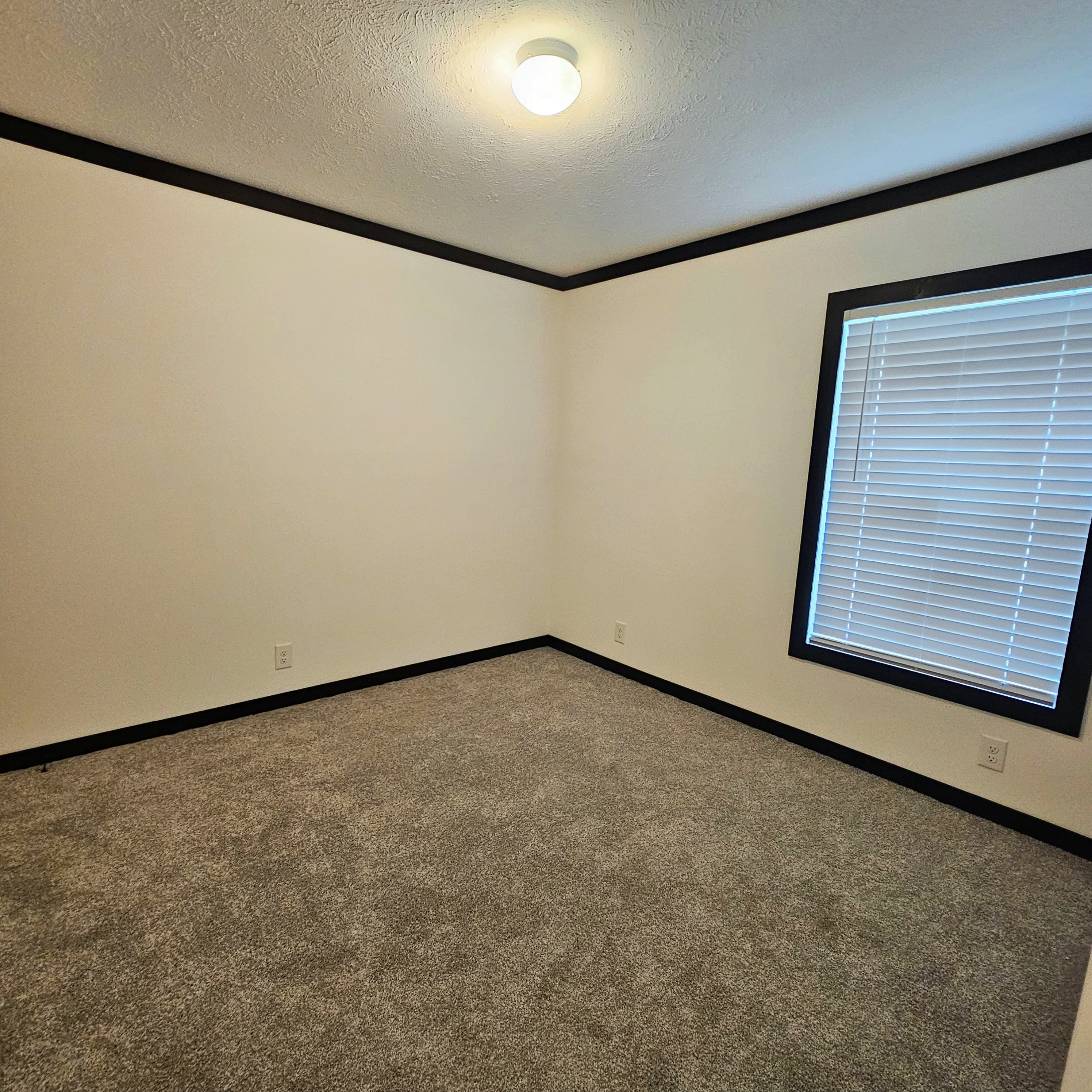 3700 8th Street, Sioux City, Iowa 51105, 3 Bedrooms Bedrooms, ,2 BathroomsBathrooms,Single Wide,For Sale,8th Street ,1369