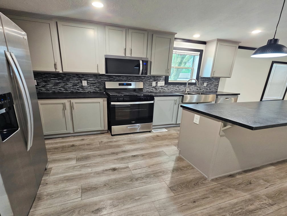 3700 8th Street, Sioux City, Iowa 51105, 3 Bedrooms Bedrooms, ,2 BathroomsBathrooms,Single Wide,For Sale,8th Street ,1369