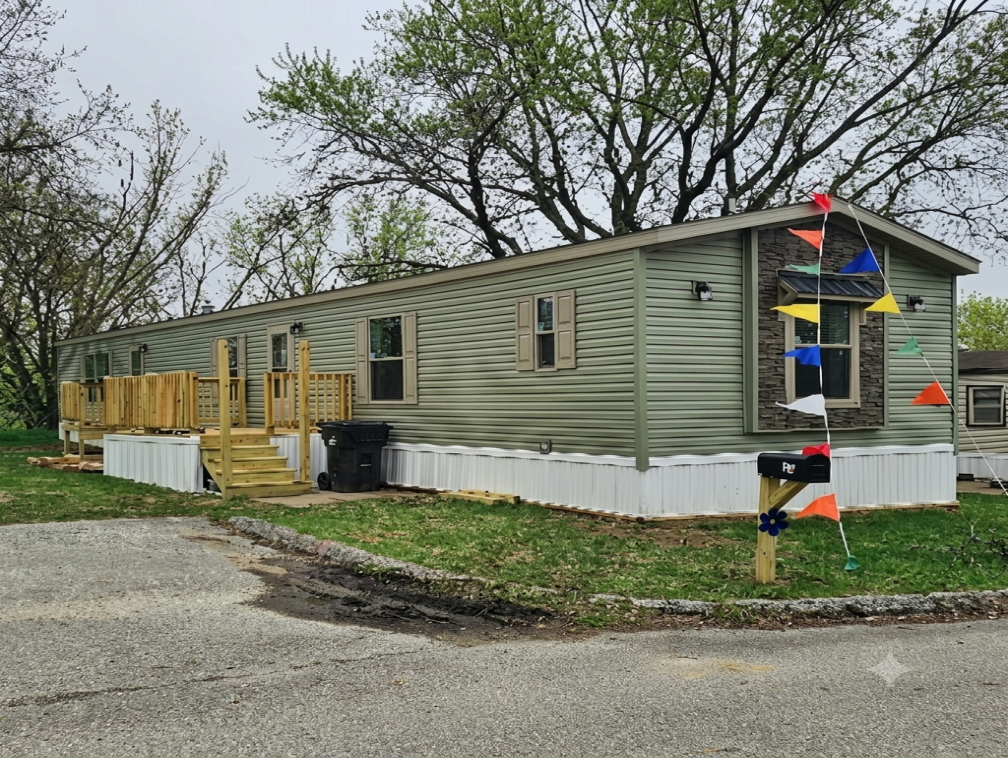 3700 8th Street, Sioux City, Iowa 51105, 3 Bedrooms Bedrooms, ,2 BathroomsBathrooms,Single Wide,For Sale,8th Street ,1369