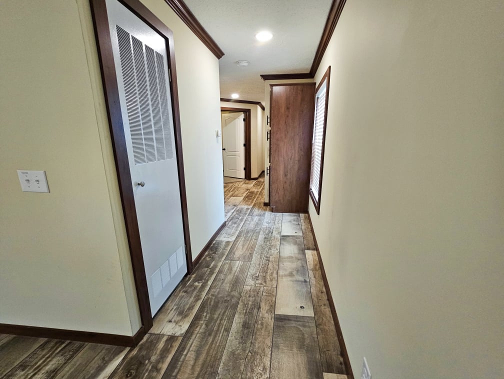 3700 28th Street, Sioux City, Iowa 51105, 3 Bedrooms Bedrooms, ,2 BathroomsBathrooms,Single Wide,For Sale,28th Street,1370
