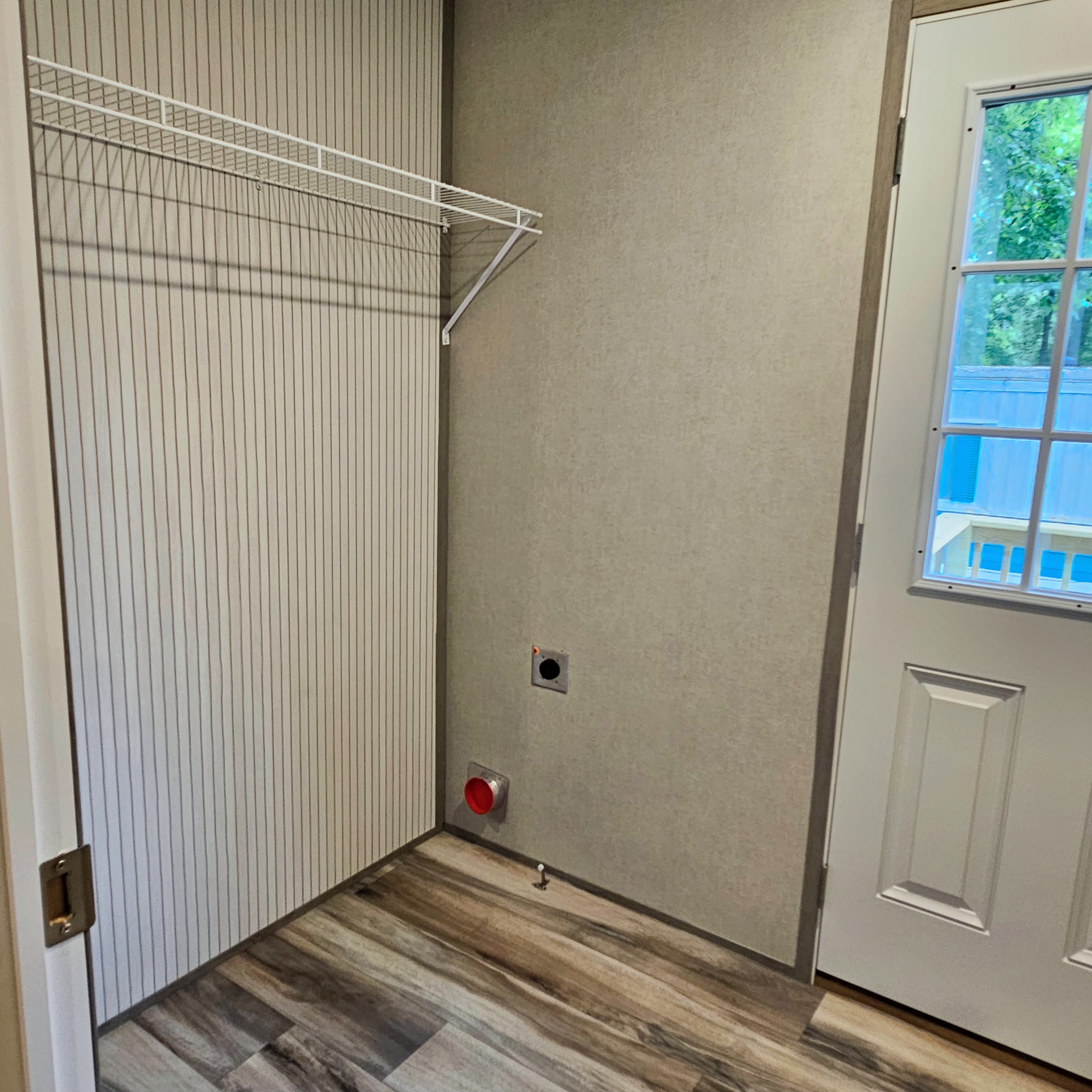 3700 28th St, Sioux City, Iowa 51105, 3 Bedrooms Bedrooms, ,2 BathroomsBathrooms,Single Wide,For Sale,28th St,1375