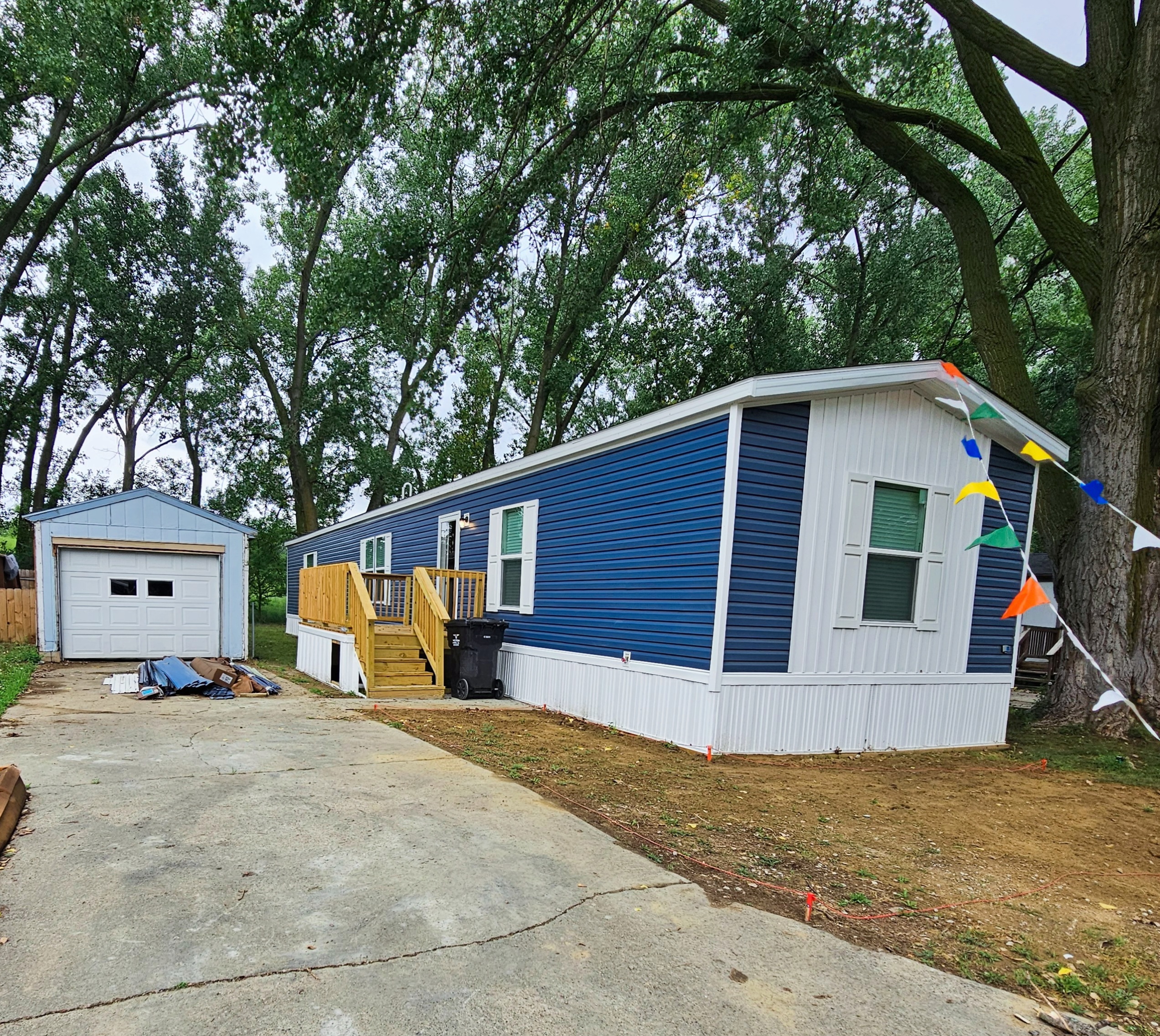 3700 28th St, Sioux City, Iowa 51105, 3 Bedrooms Bedrooms, ,2 BathroomsBathrooms,Single Wide,For Sale,28th St,1475