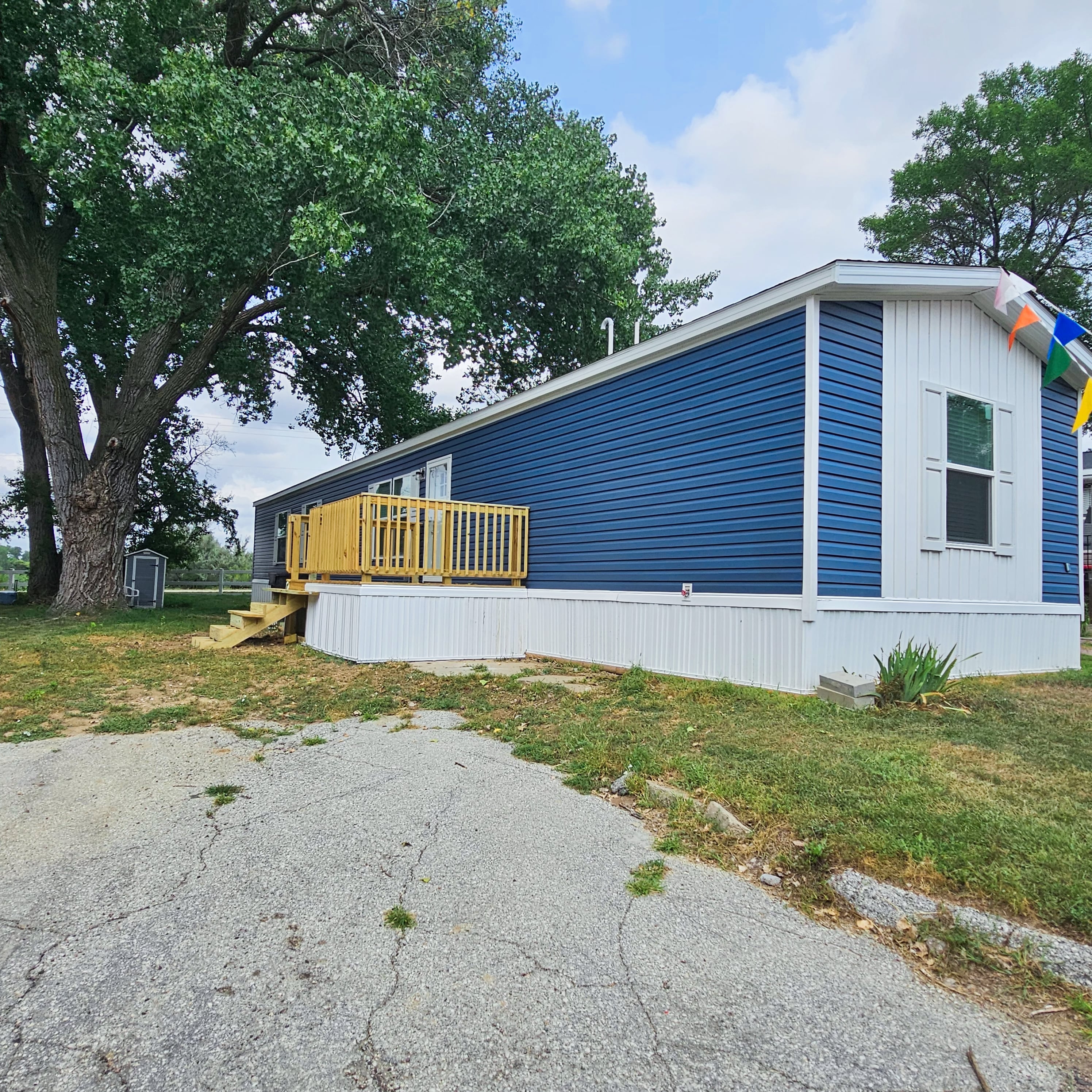 3700 28th Street, Sioux City, Iowa 51105, 3 Bedrooms Bedrooms, ,2 BathroomsBathrooms,Single Wide,For Sale,28th Street,1492