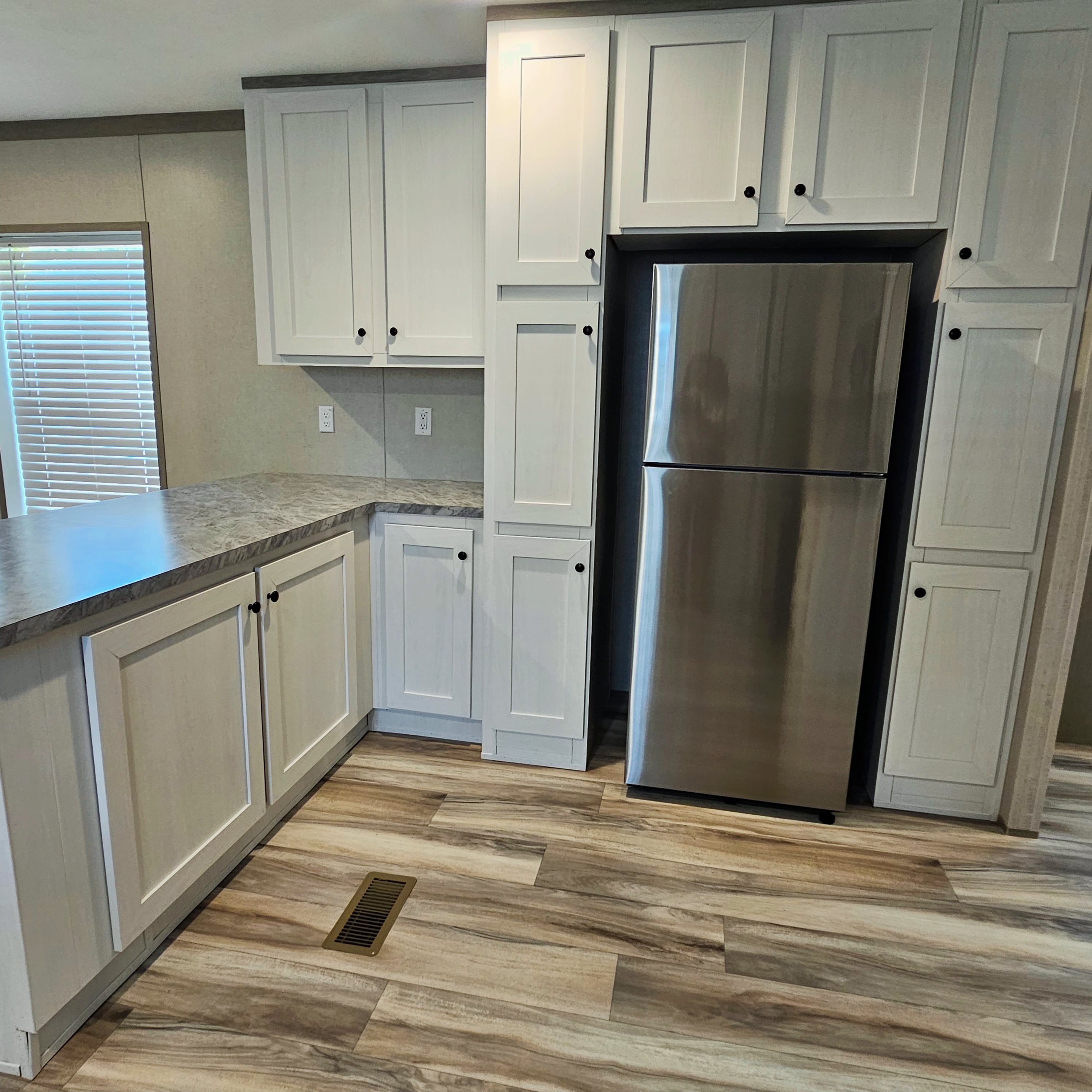 3700 28th Street, Sioux City, Iowa 51105, 3 Bedrooms Bedrooms, ,2 BathroomsBathrooms,Single Wide,For Sale,28th Street,1492