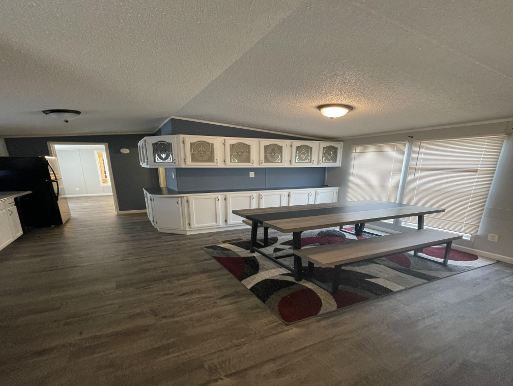 4800 S Foster Rd, Oklahoma City, Oklahoma 73129, 2 Bedrooms Bedrooms, ,2 BathroomsBathrooms,Single Wide,For Sale,S Foster Rd,1517