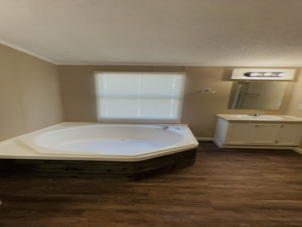 4800 S Foster Rd, Oklahoma City, Oklahoma 73129, 4 Bedrooms Bedrooms, ,2 BathroomsBathrooms,Single Wide,For Sale,S Foster Rd,1543