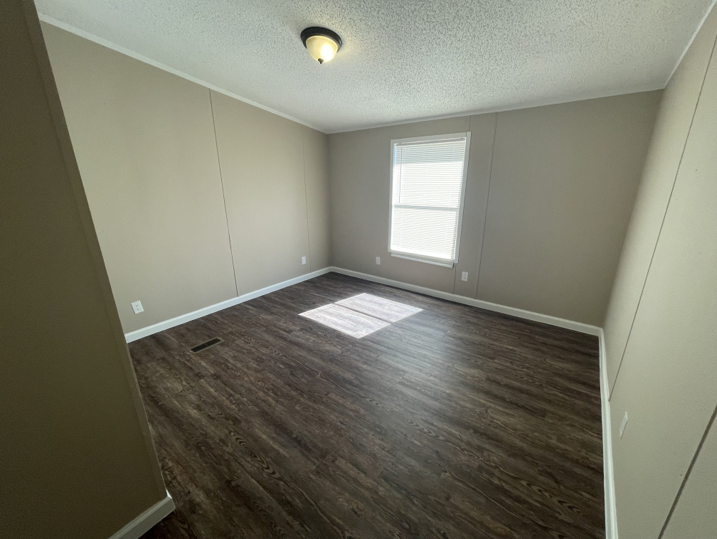 4800 S Foster Rd, Oklahoma City, Oklahoma 73129, 4 Bedrooms Bedrooms, ,2 BathroomsBathrooms,Single Wide,For Sale,S Foster Rd,1543